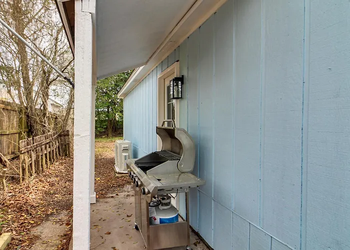 Holiday home Fun In The Sun W/ Family - Duplex + Yard Pensacola