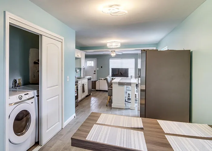 Fun In The Sun W/ Family - Duplex + Yard Holiday home Pensacola